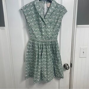 Gal Meets Glam Dress Green white Sz 2